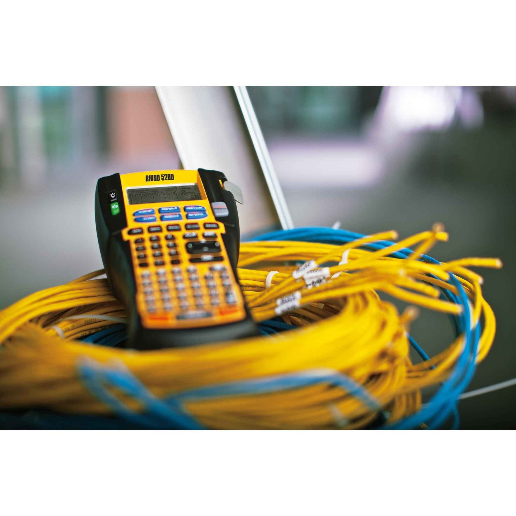 DYMO® Beschriftungsgerät Rhino™ 5200 mit Koffer