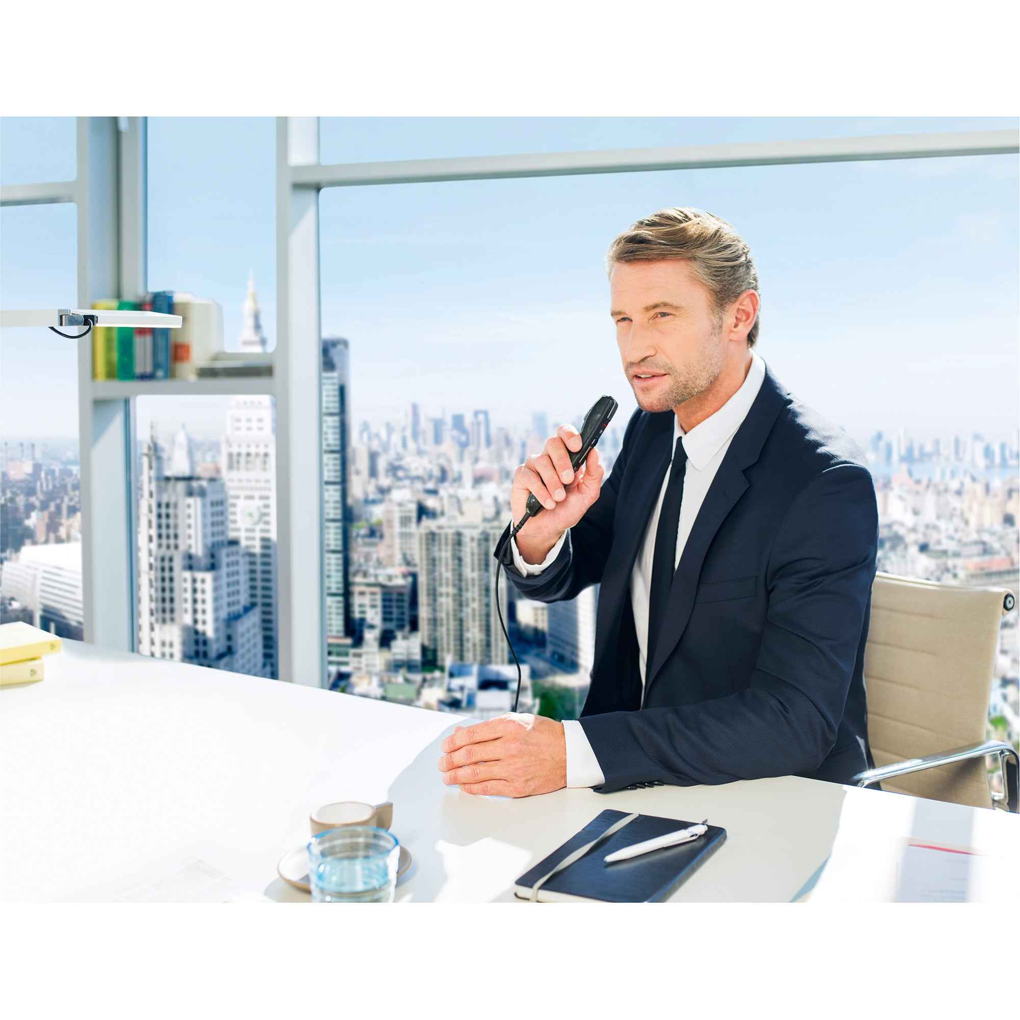 Philips Diktiermikrofon SpeechMike Premium Touch SMP3700