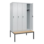 C+P Kleiderspind Classic PLUS mit untergebauter Sitzbank 4 Abteile lichtgrau – Produktbild 3