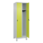 C+P Kleiderspind Classic PLUS mit Standfuß 600 x 1.950 x 500 mm (B x H x T) lichtgrau