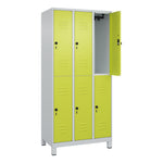 C+P Kleiderspind Classic PLUS mit Standfuß 900 x 1.950 x 500 mm (B x H x T) lichtgrau – Produktbild 2