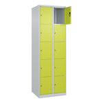 C+P Schließfachschrank Classic PLUS mit Sockel 2 Abteile 10 Fächer lichtgrau – Produktbild 2
