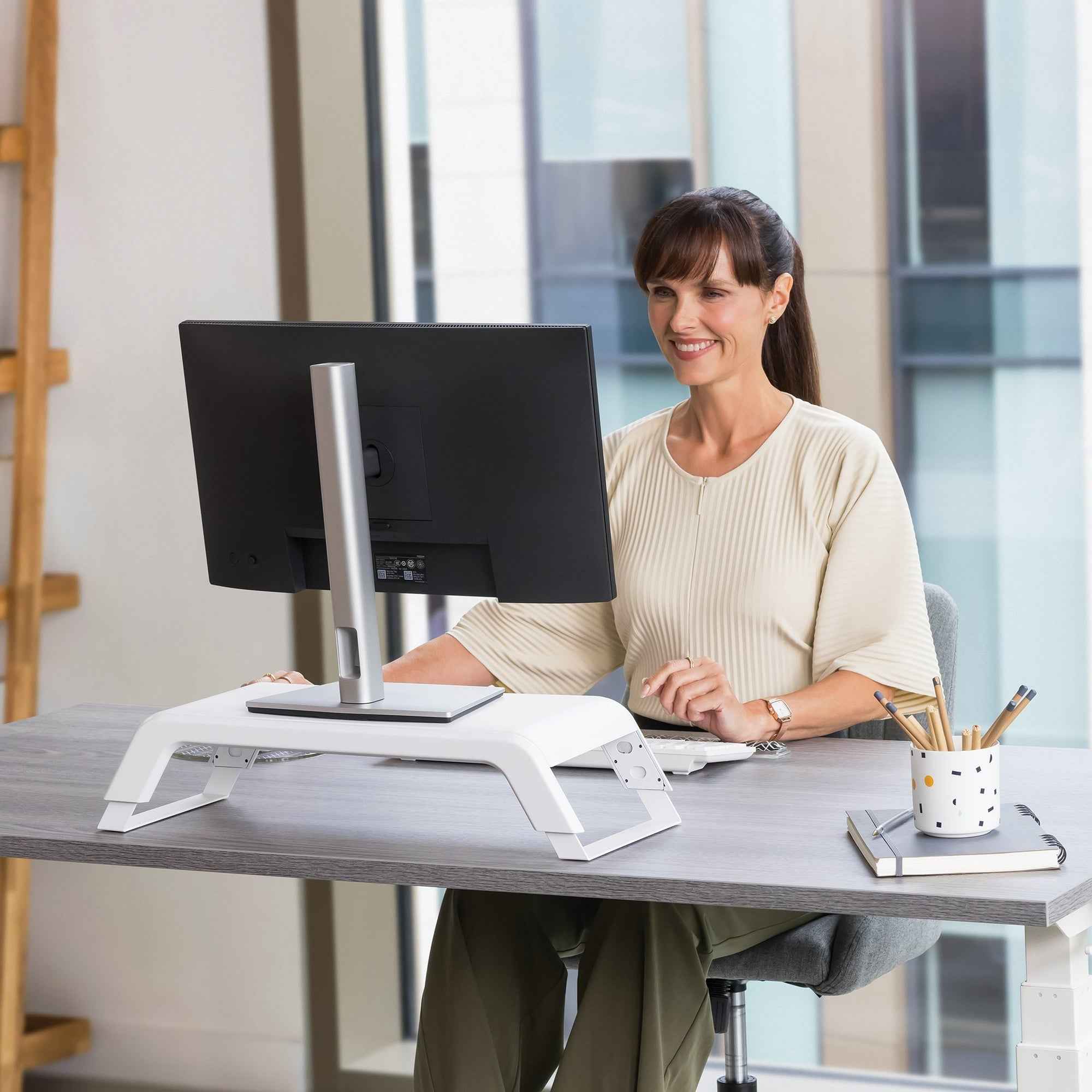 Fellowes® Monitorständer Hana™ LT