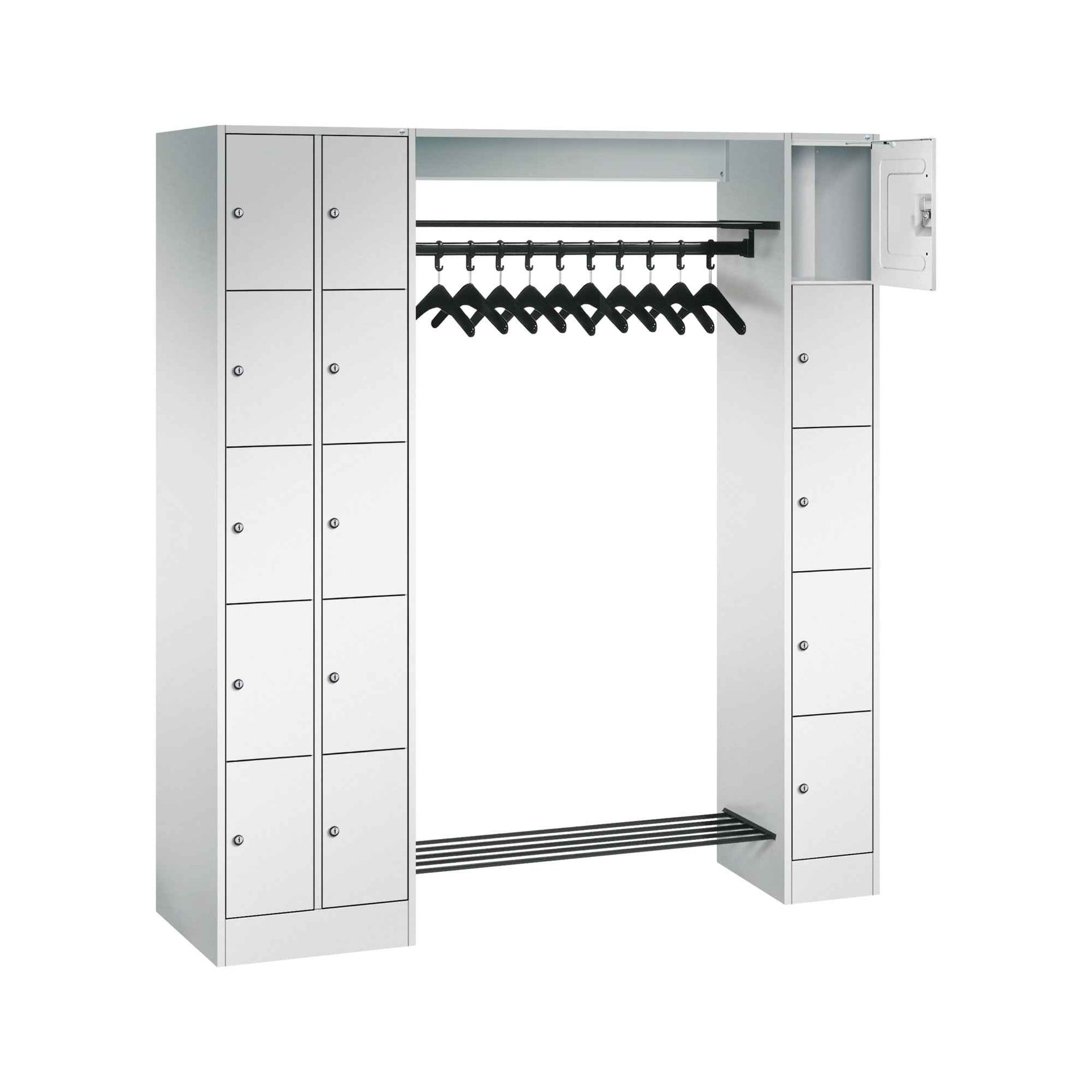 C+P Garderobenschrank Serie 8070 15 Fächer