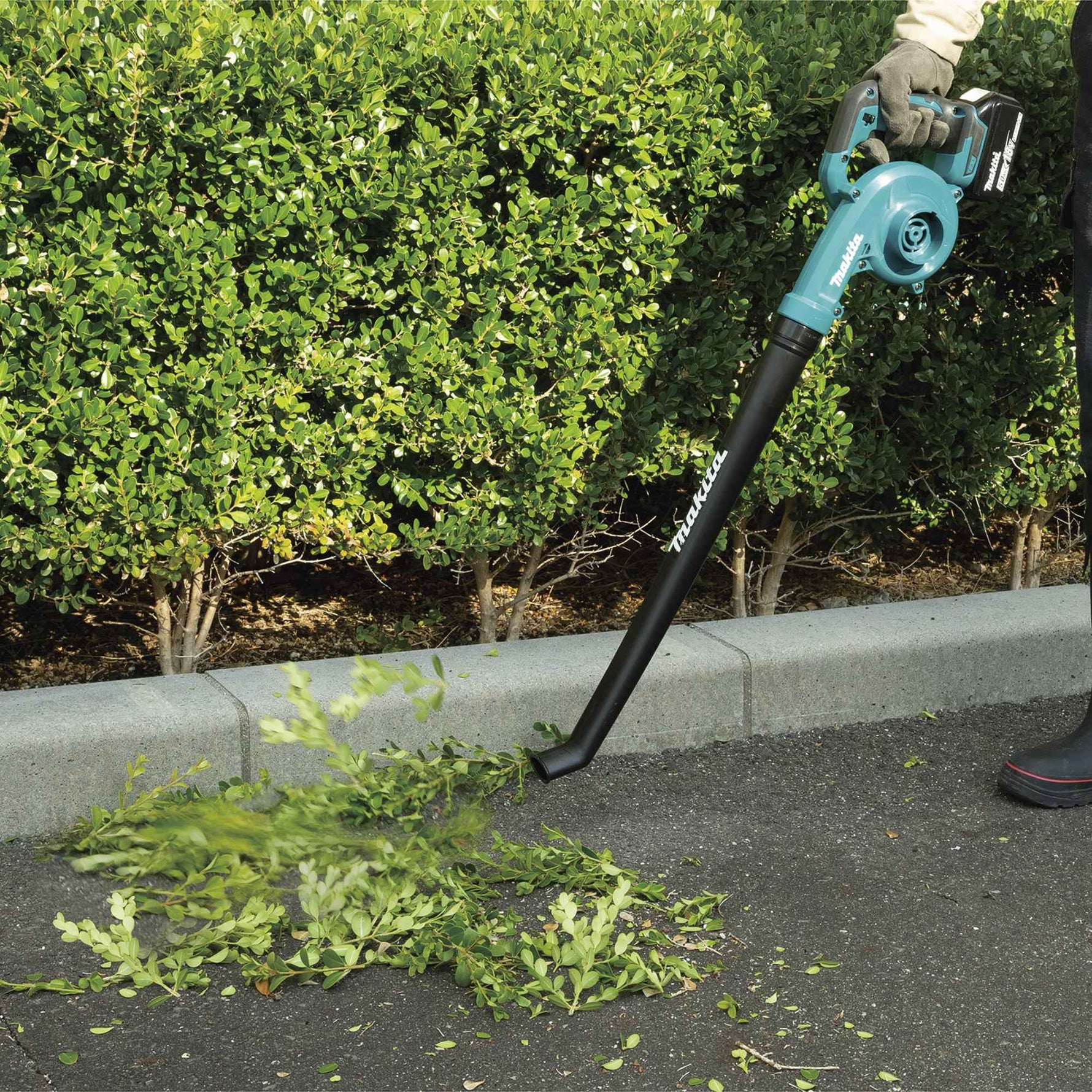 Makita® Laubbläser DUB186 Zubehör erforderlich