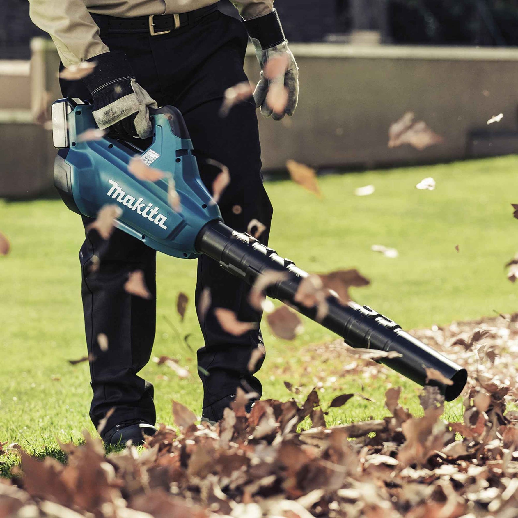 Makita® Laubbläser DUB362 Zubehör erforderlich