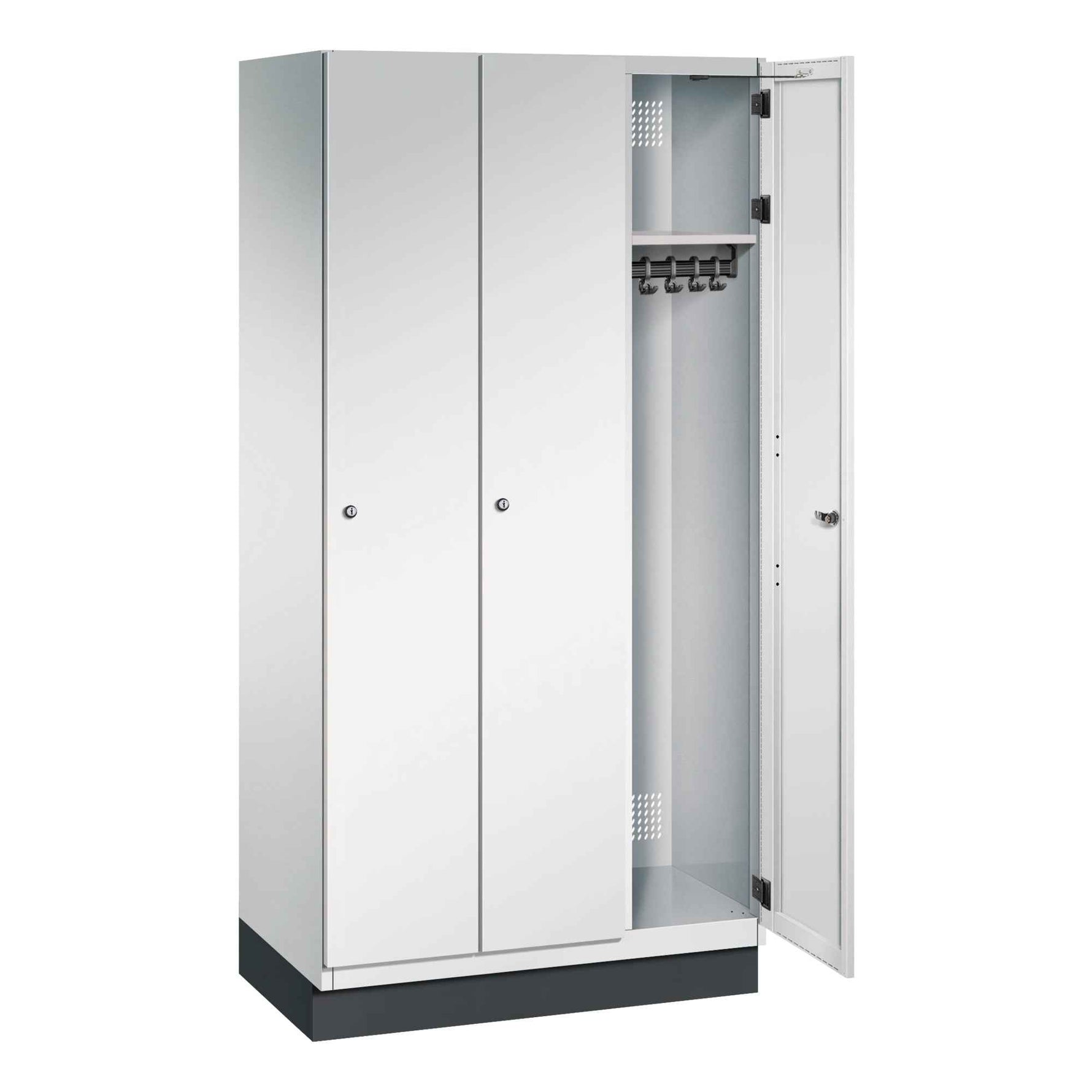 C+P Kleiderspind Cambio mit Sockel 900 x 1.950 x 525 mm (B x H x T) 3 Abteile lichtgrau