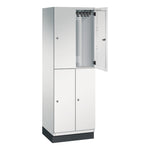 C+P Kleiderspind Cambio 4 Fächer mit Sockel 600 x 1.950 x 525 mm (B x H x T) lichtgrau – Produktbild 5
