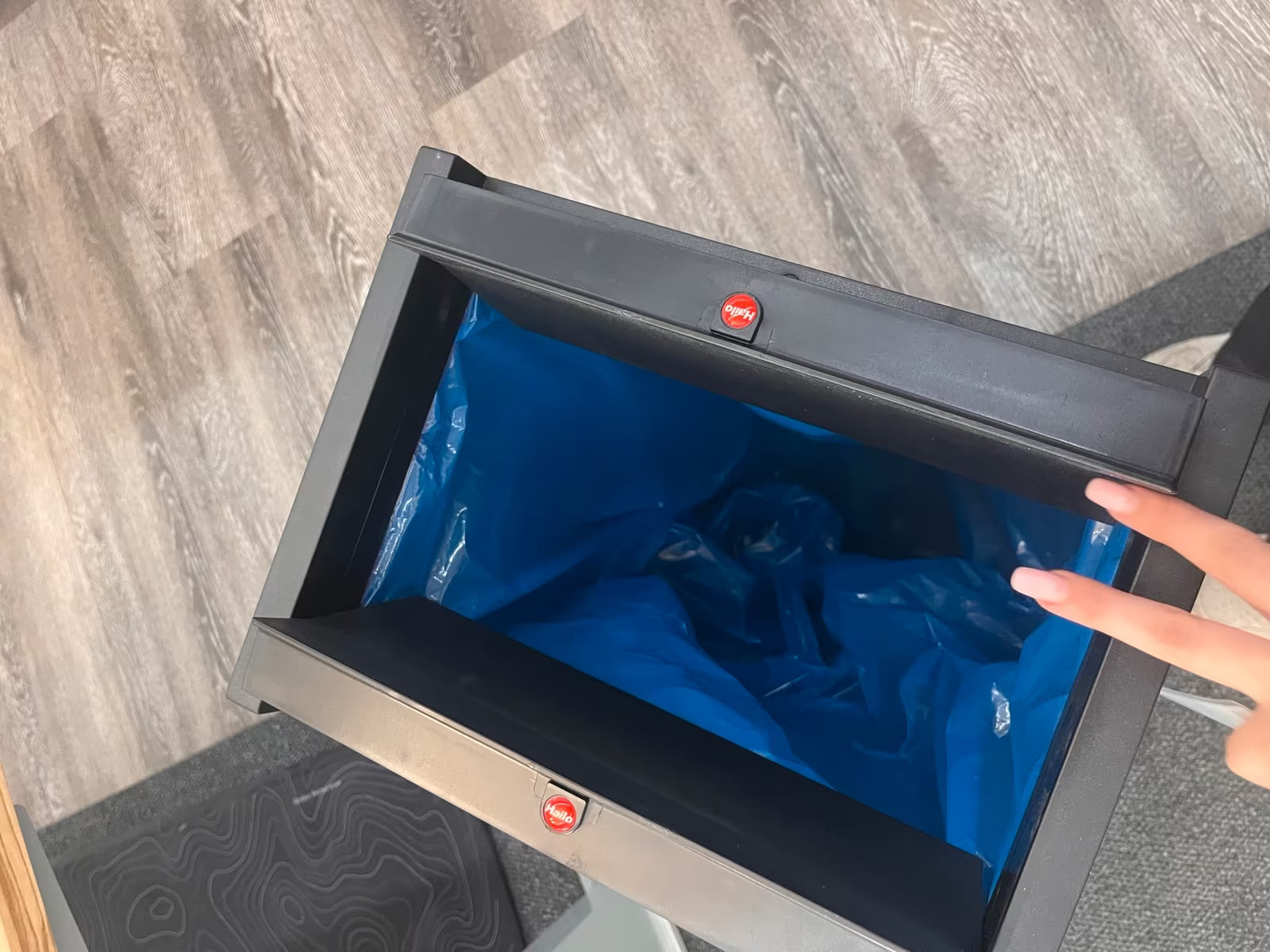 Hailo Big-Box Swing XL Abfalleimer Edelstahl 52 L – Neu – Abholung Wiesbaden - Wiepa Bürofachpartner
