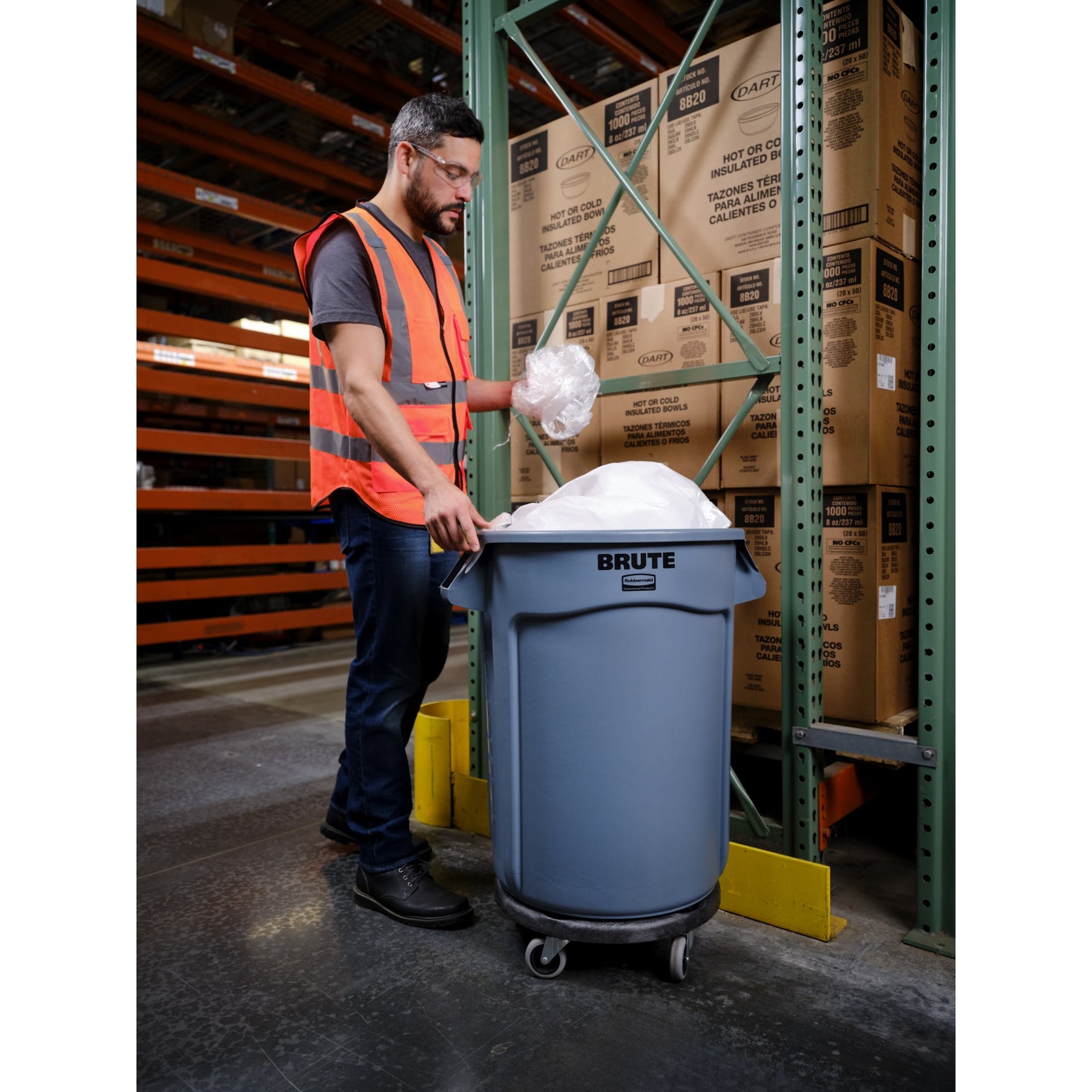 Rubbermaid Abfalleimer BRUTE® 121 l