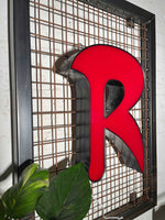Vintage Leuchtbuchstabe R – Original aus alter Leuchtreklame