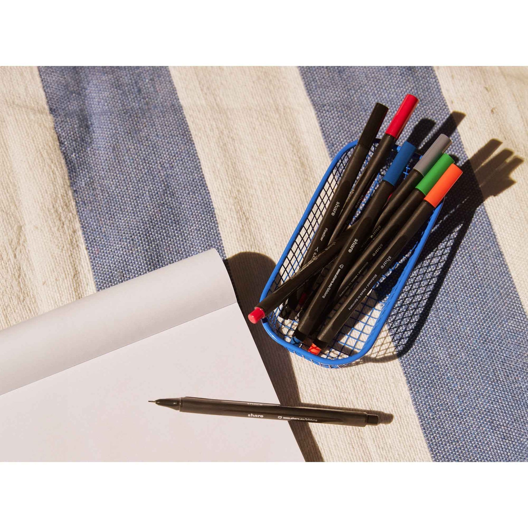 share Fineliner