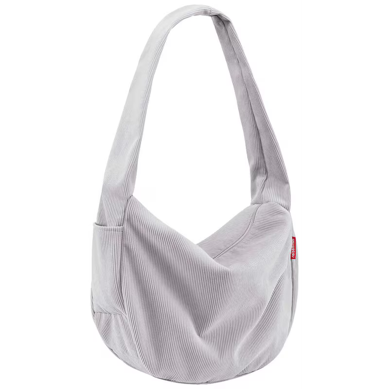 reisenthel Moonbag Cord Umhängetasche 24 Liter – Trendige Halbmondtasche aus recyceltem Polyester mit 2-Wege-Reißverschluss