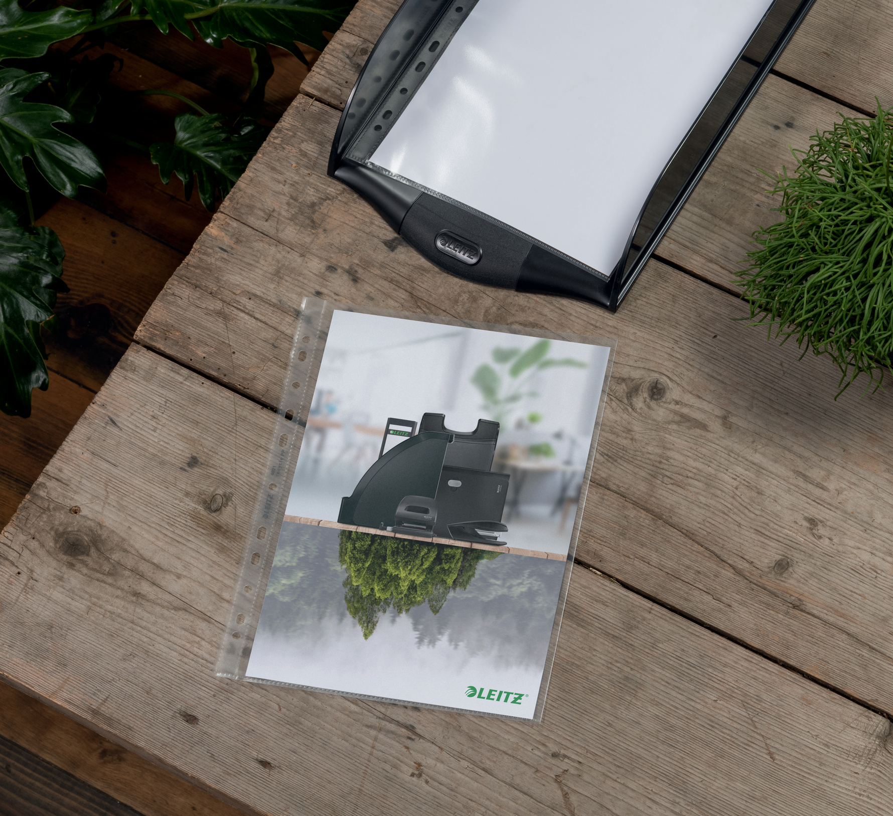 Leitz Prospekthülle Recycle DIN A4 transparent 100 St./Pack. – Produktbild 8