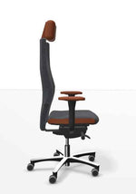 Löffler LEZGO Bürostuhl mit Lederkopfstütze, ergonomisches Design, schwarzes Leder, komfortable Sitzfläche und verstellbare Armlehnen